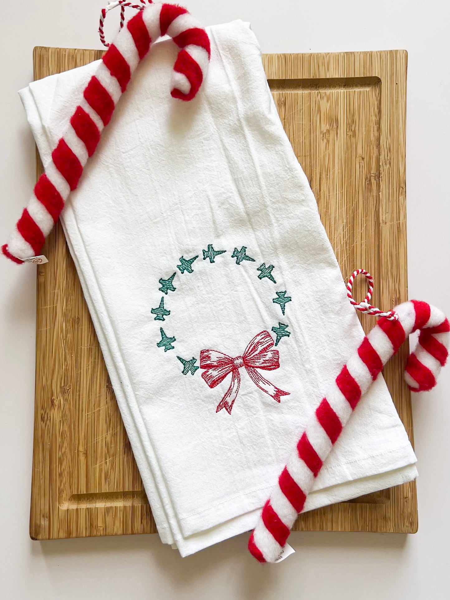 Jet Wreath Christmas Tea Towel