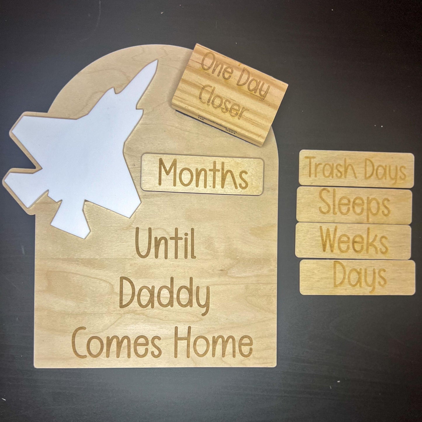 Personalized Military Deployment Countdown: Wooden Homecoming Tracker